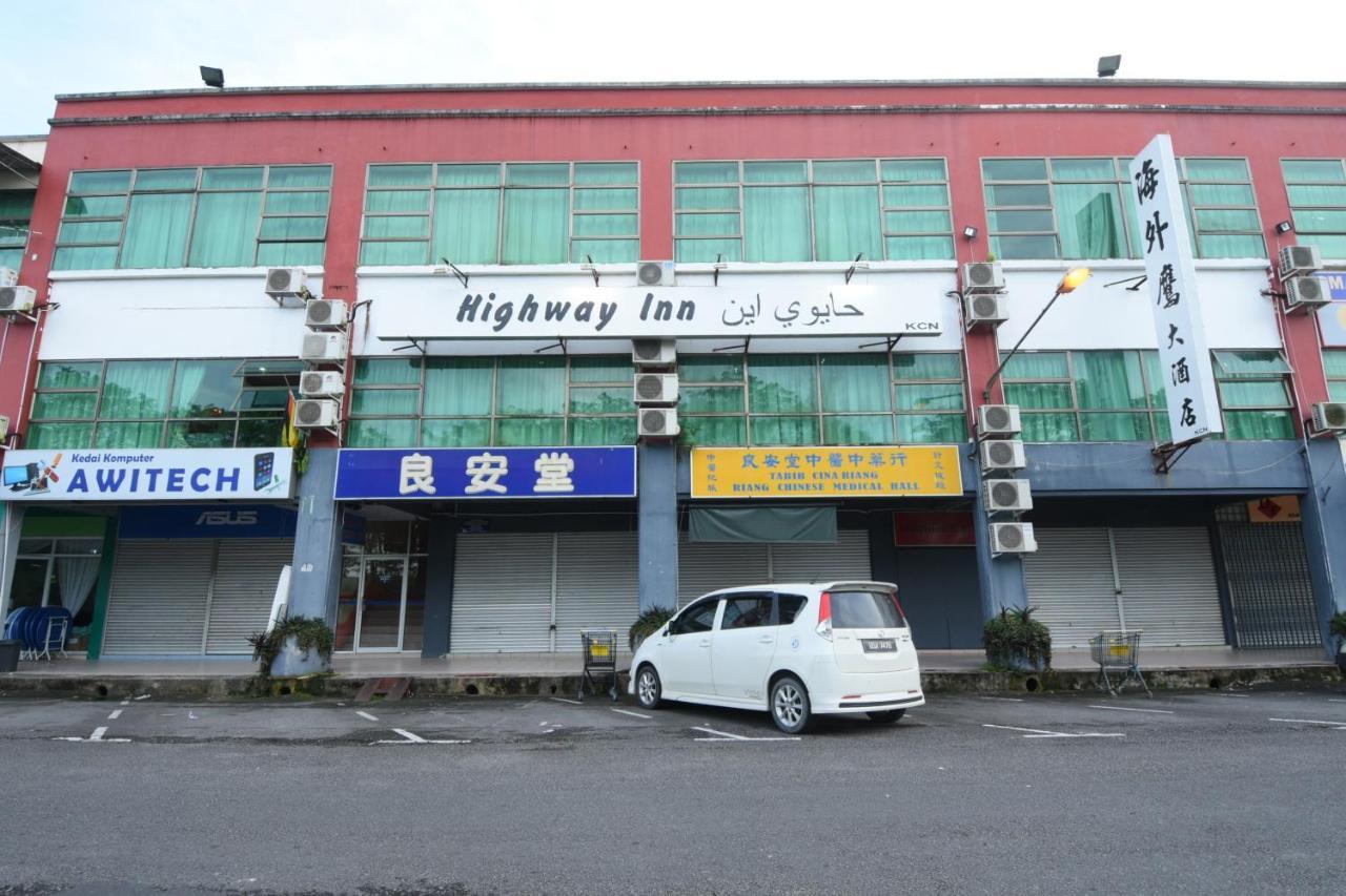 Oyo 89642 Highway Inn Mukah Buitenkant foto
